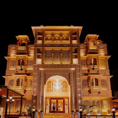 Hotel Ratan Mahal Datia Kültér fotó