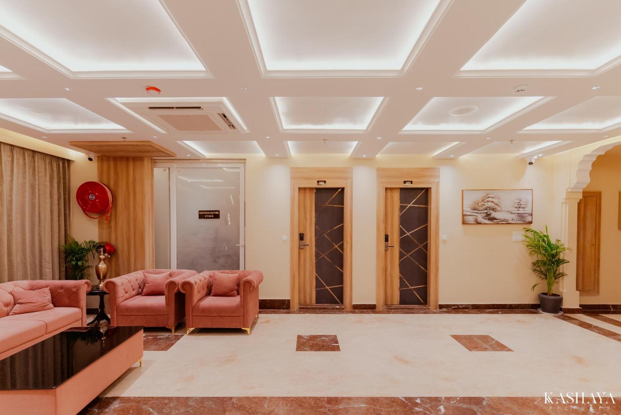 Hotel Ratan Mahal Datia Kültér fotó