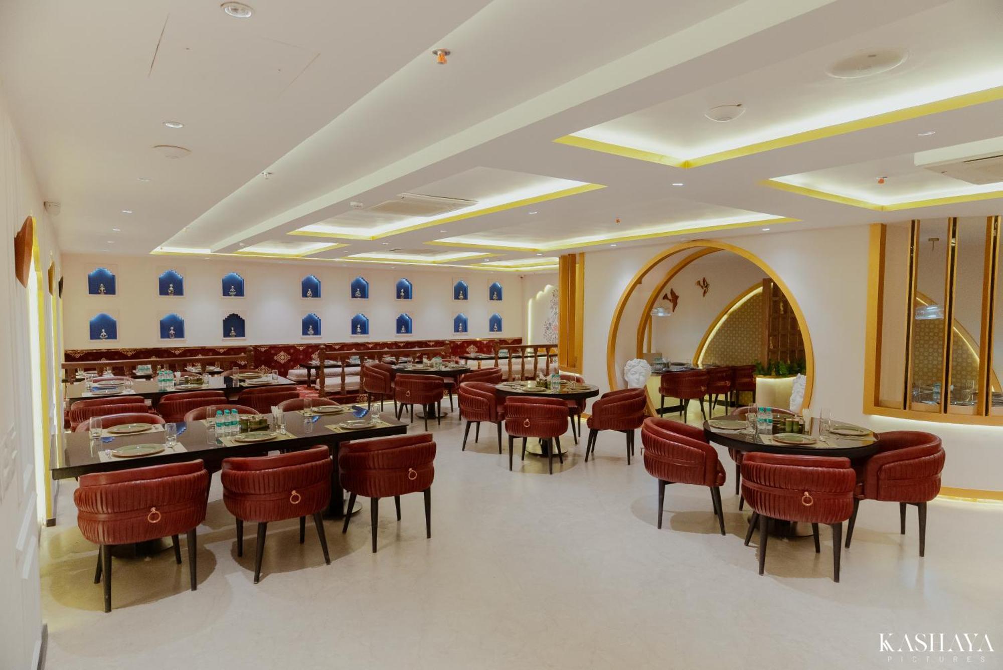 Hotel Ratan Mahal Datia Kültér fotó